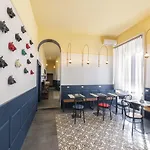 Be Italian Flat Duomo 319 Neapel