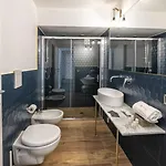 Be Italian Flat Duomo 319 Bed & Breakfast