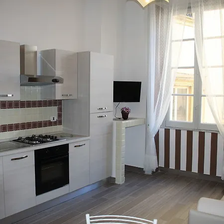 Be Italian Flat Duomo 319 Bed and breakfast