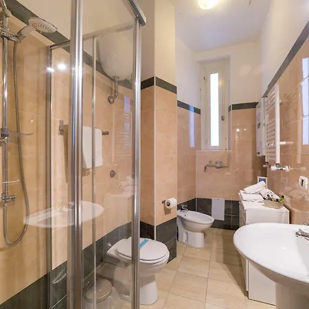 Be Italian Flat Duomo 319 Bed and breakfast