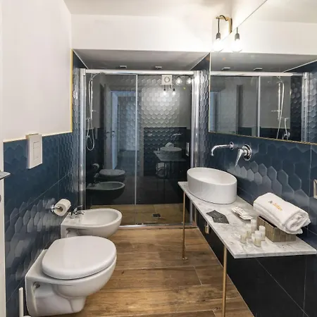 Be Italian Flat Duomo 319 Bed and breakfast