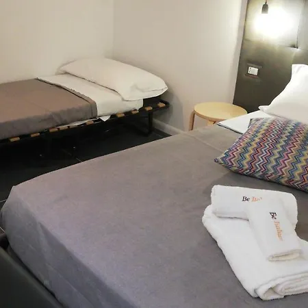Bed & Breakfast Be Italian Flat Duomo 319 Neapol