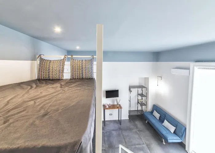 Be Italian Flat Duomo 319 Неаполь