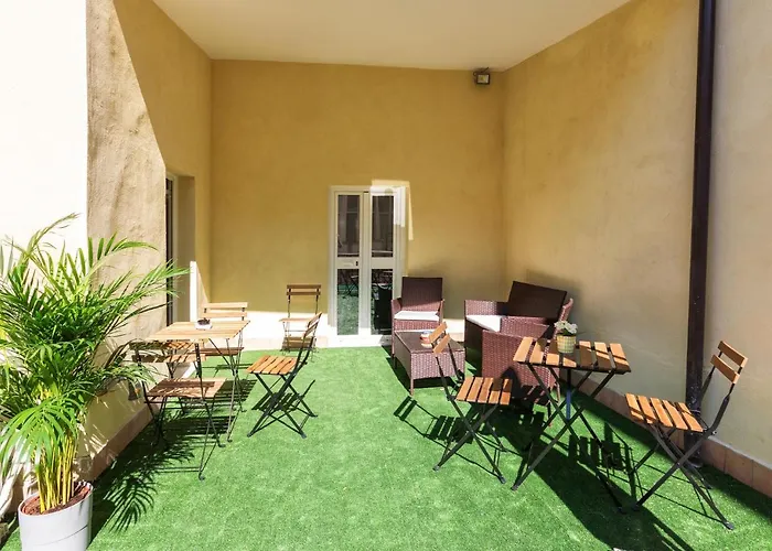 Be Italian Flat Duomo 319 4*