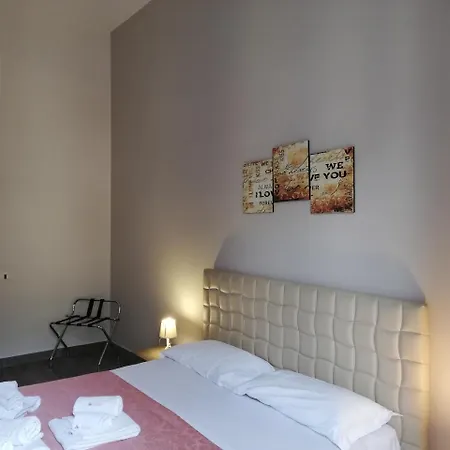 Be Italian Flat Duomo 319 Couette-café